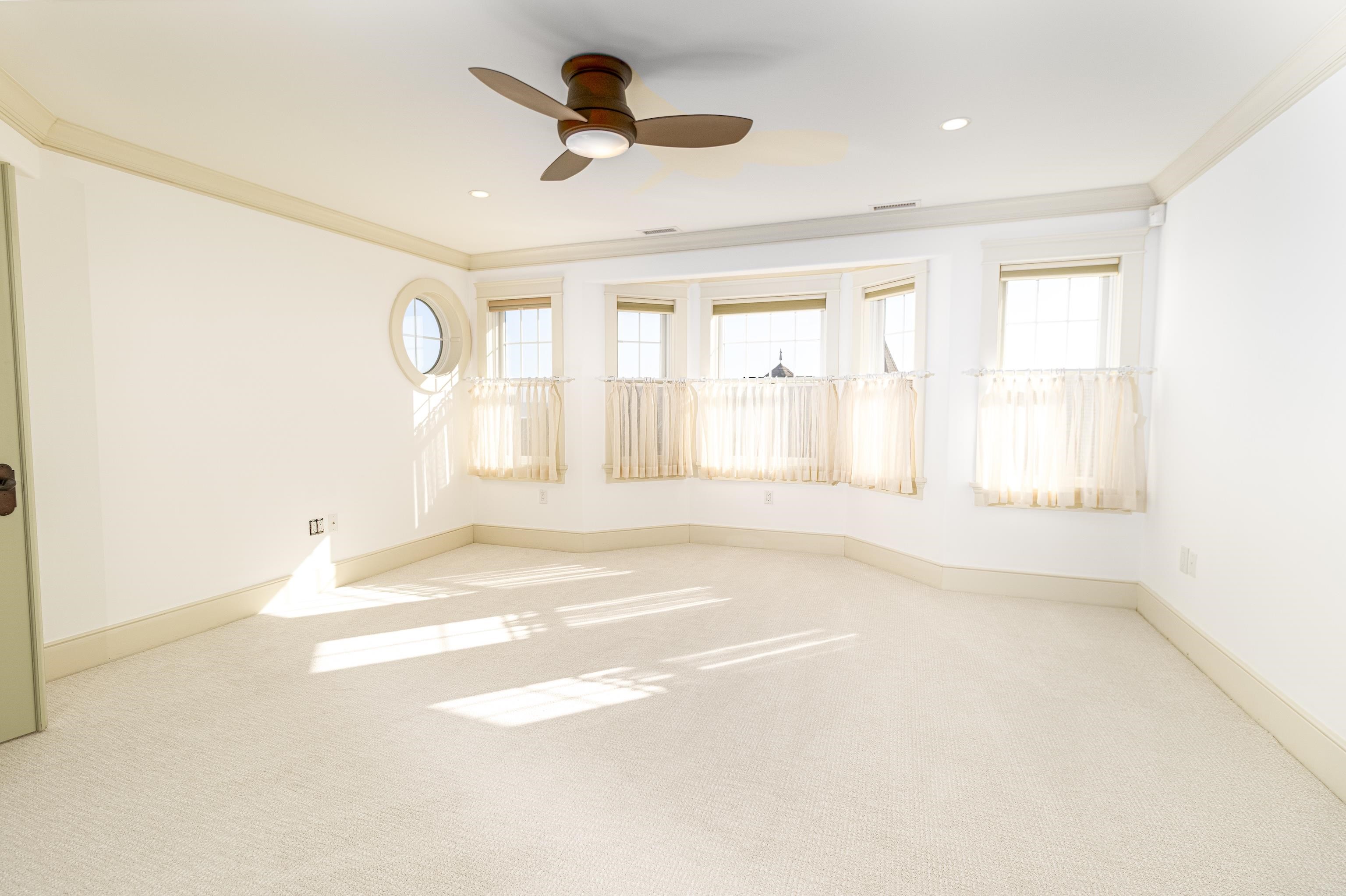 74 W 7th Street - Picture 36