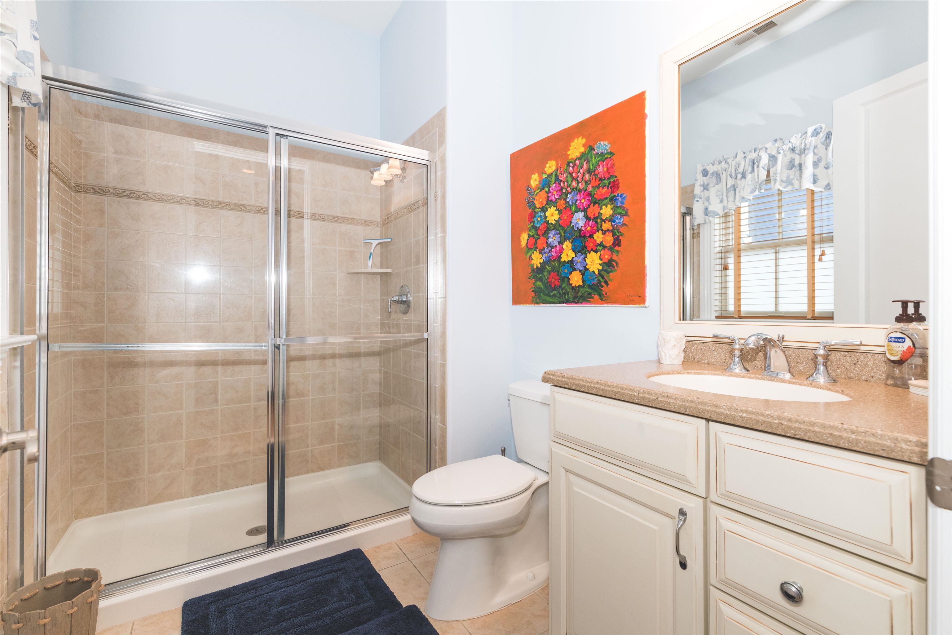 927 Beach Ave - Picture 15