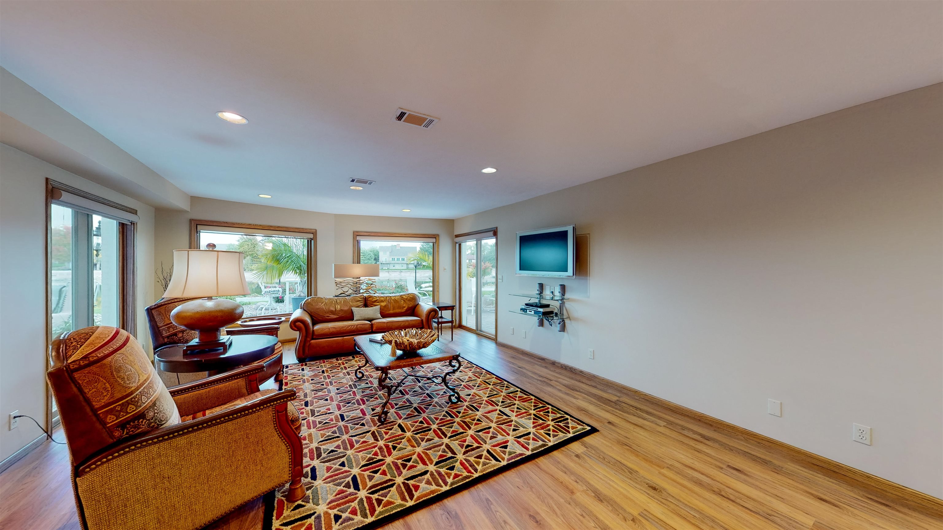 1865 E CAMINO REAL , COLUMBUS, NE 68601 (MLS20220526) Nebraska Realty