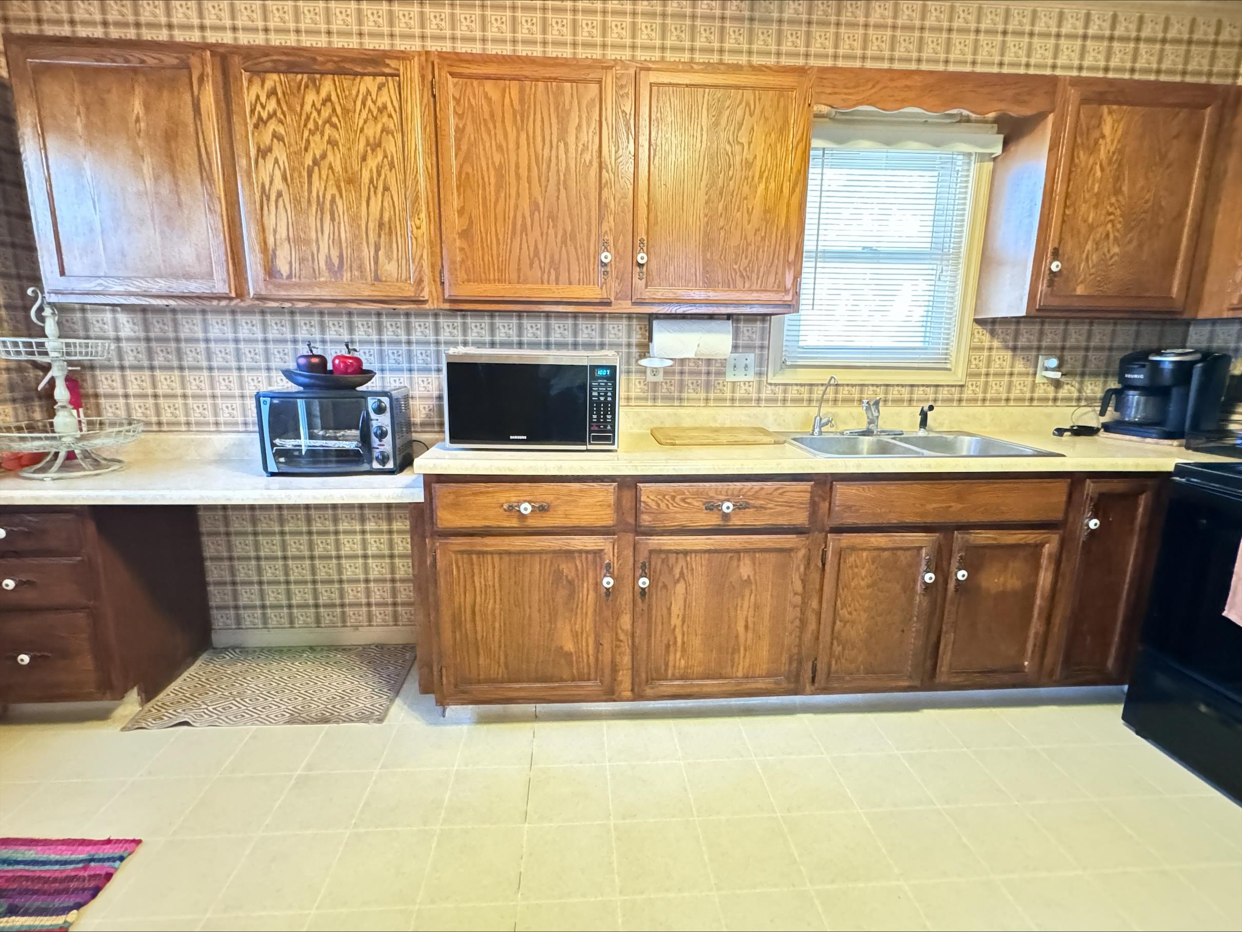 2722 6TH STREET , COLUMBUS, NE 68601 (MLS20240507) Nebraska Realty