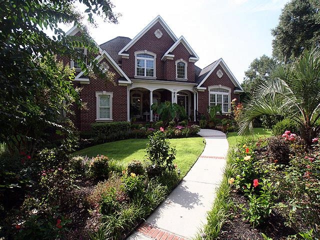 402 Sea Vista Ln. North Myrtle Beach, SC 29582