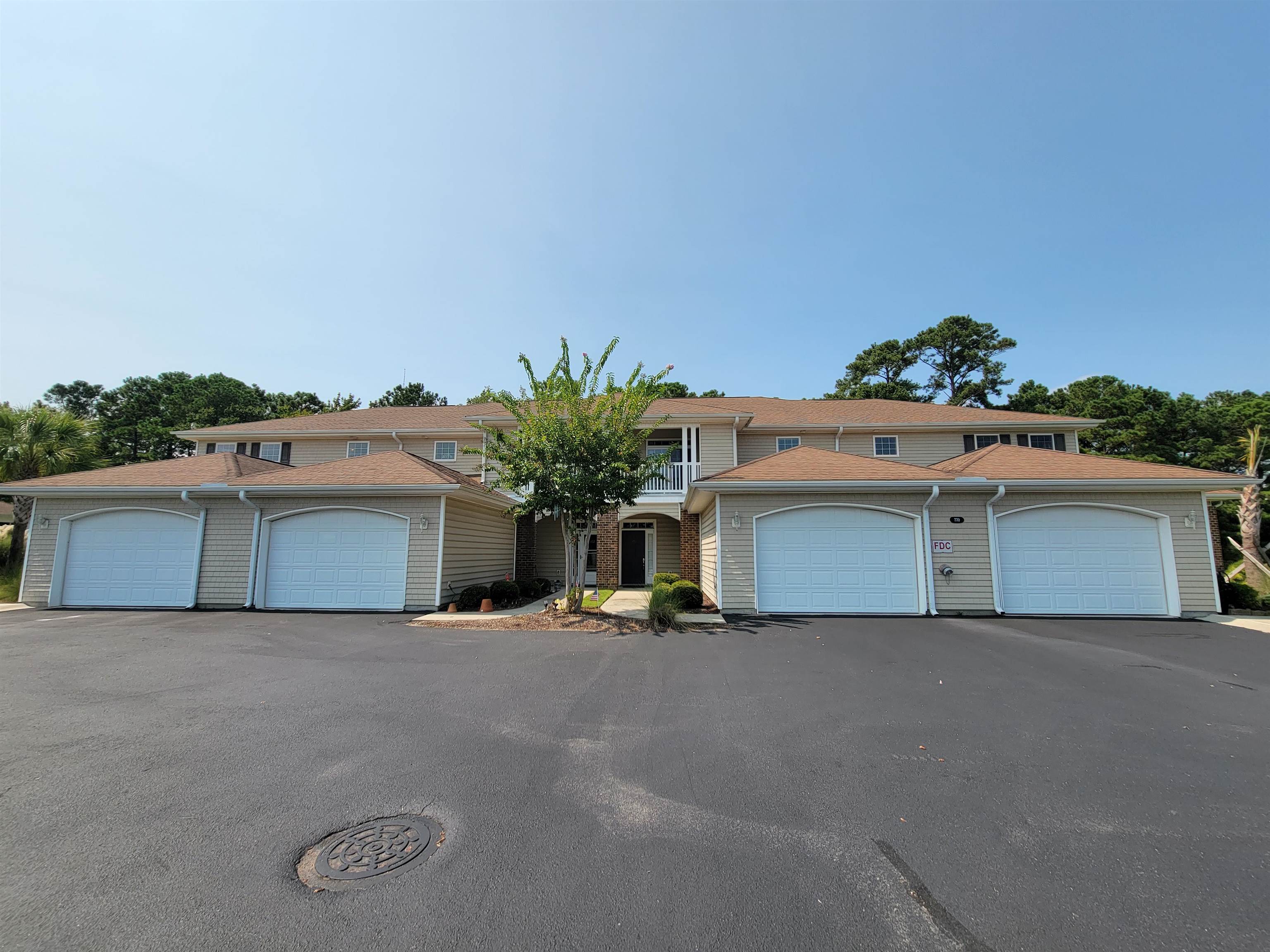 770 Pickering Dr. Unit #103 Murrells Inlet, SC 29576