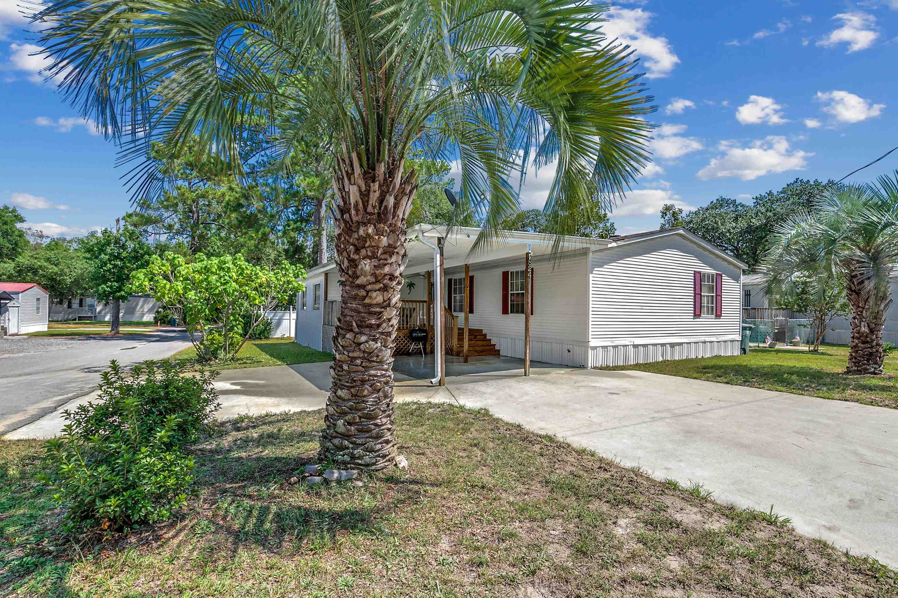 824 Seaside Dr. North Myrtle Beach, SC 29582