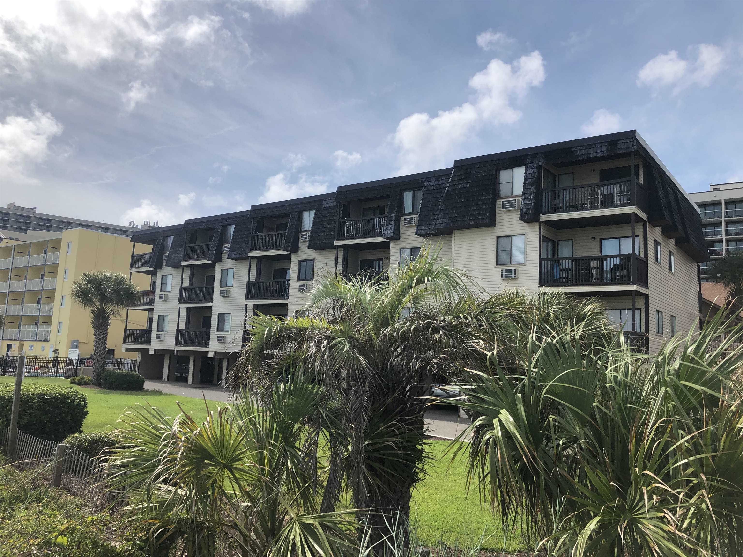 201 76th Ave. N Unit B3 Myrtle Beach, SC 29572