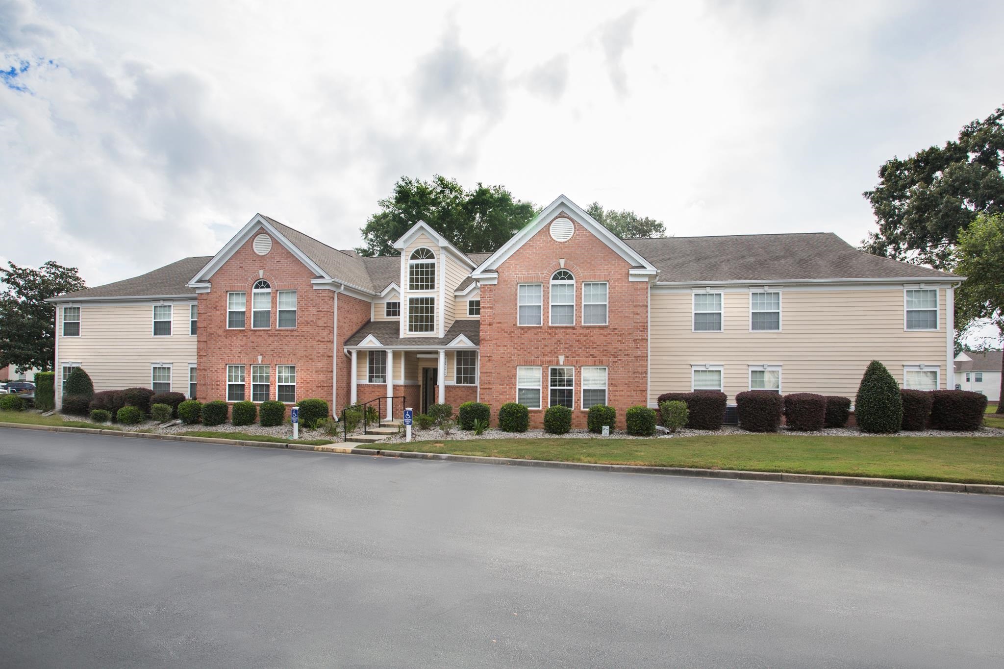 4383 Daphne Ln. Murrells Inlet, SC 29576