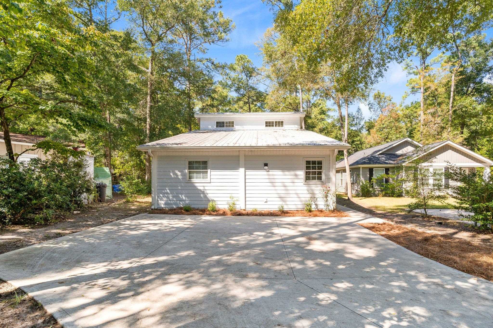 2126 Adams Circle Little River, SC 29566