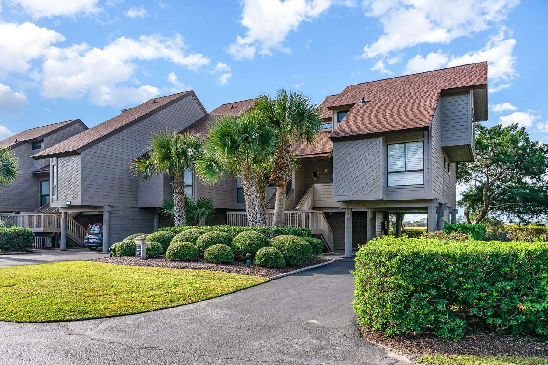 15 Lakeview Ct. Unit #111 Pawleys Island, SC 29585