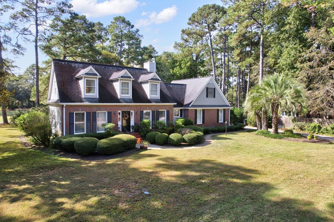 293 Country Club Dr. Pawleys Island, SC 29585