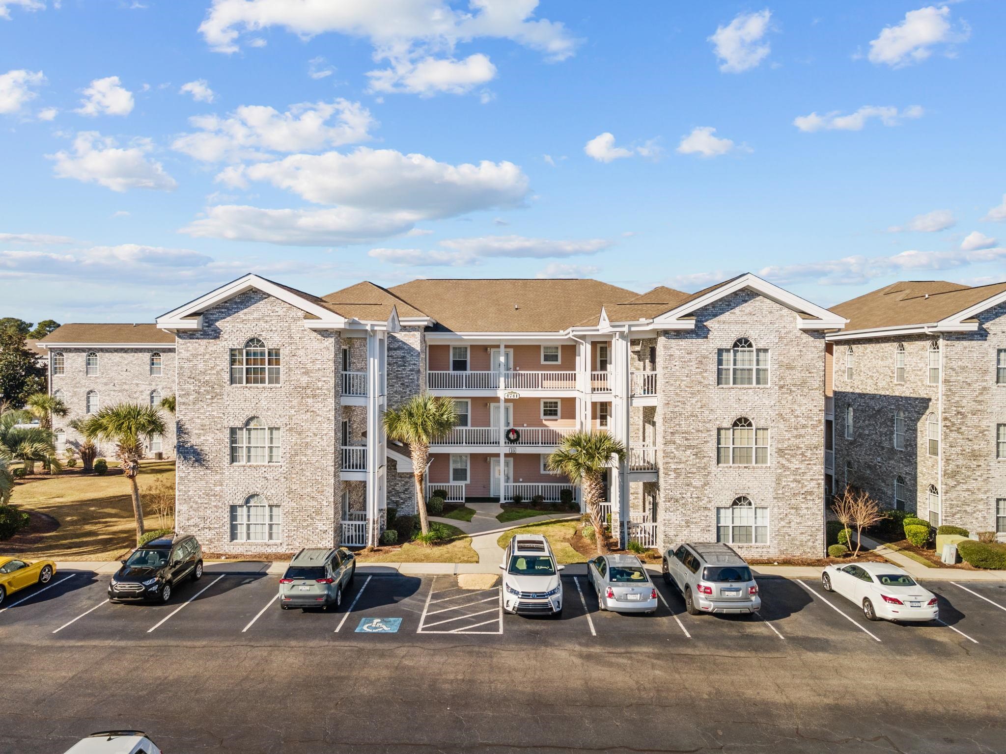 4741 Wild Iris Dr. Myrtle Beach, SC 29577