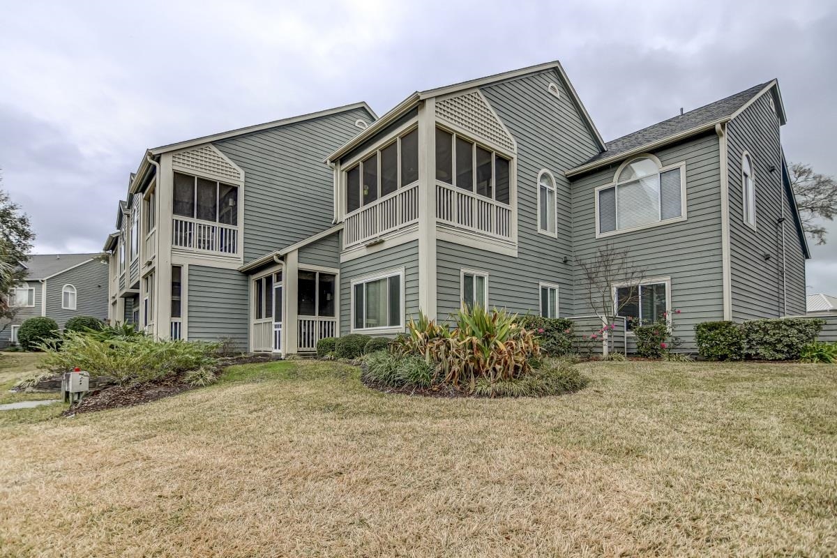 101 High Circle Myrtle Beach, SC 29572