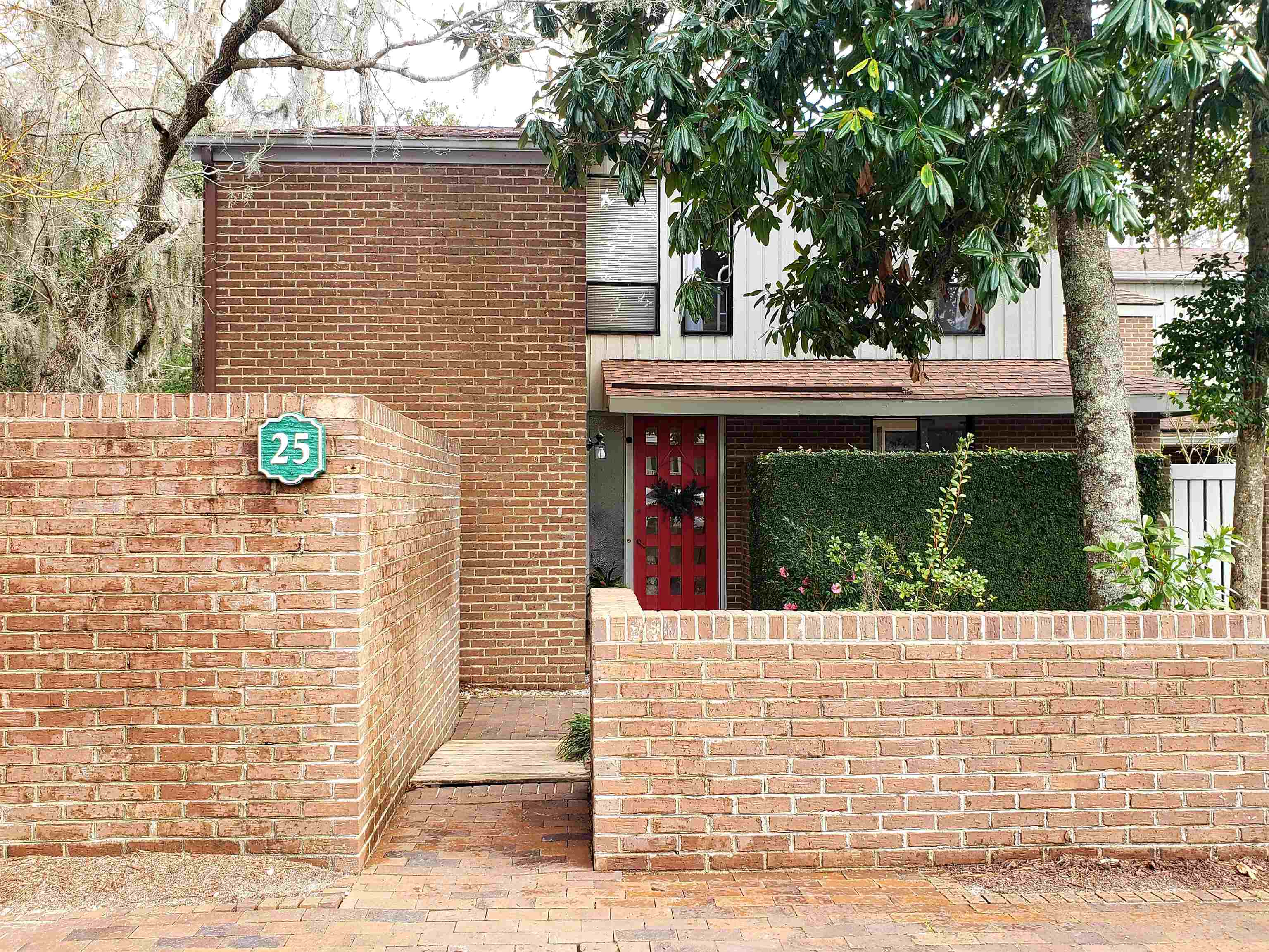 25 Chapel Creek Rd. Pawleys Island, SC 29585
