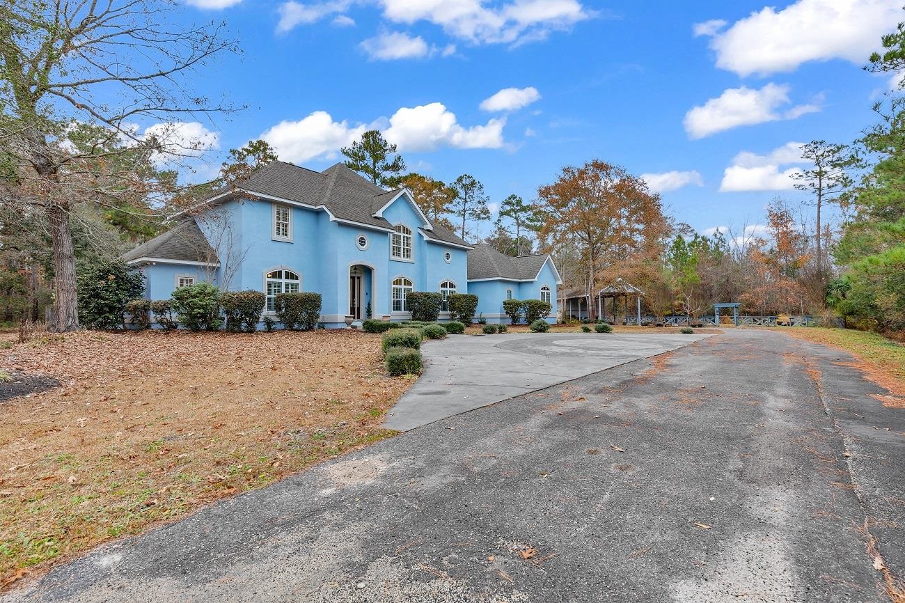 1847 Meadowood Ln. Longs, SC 29568