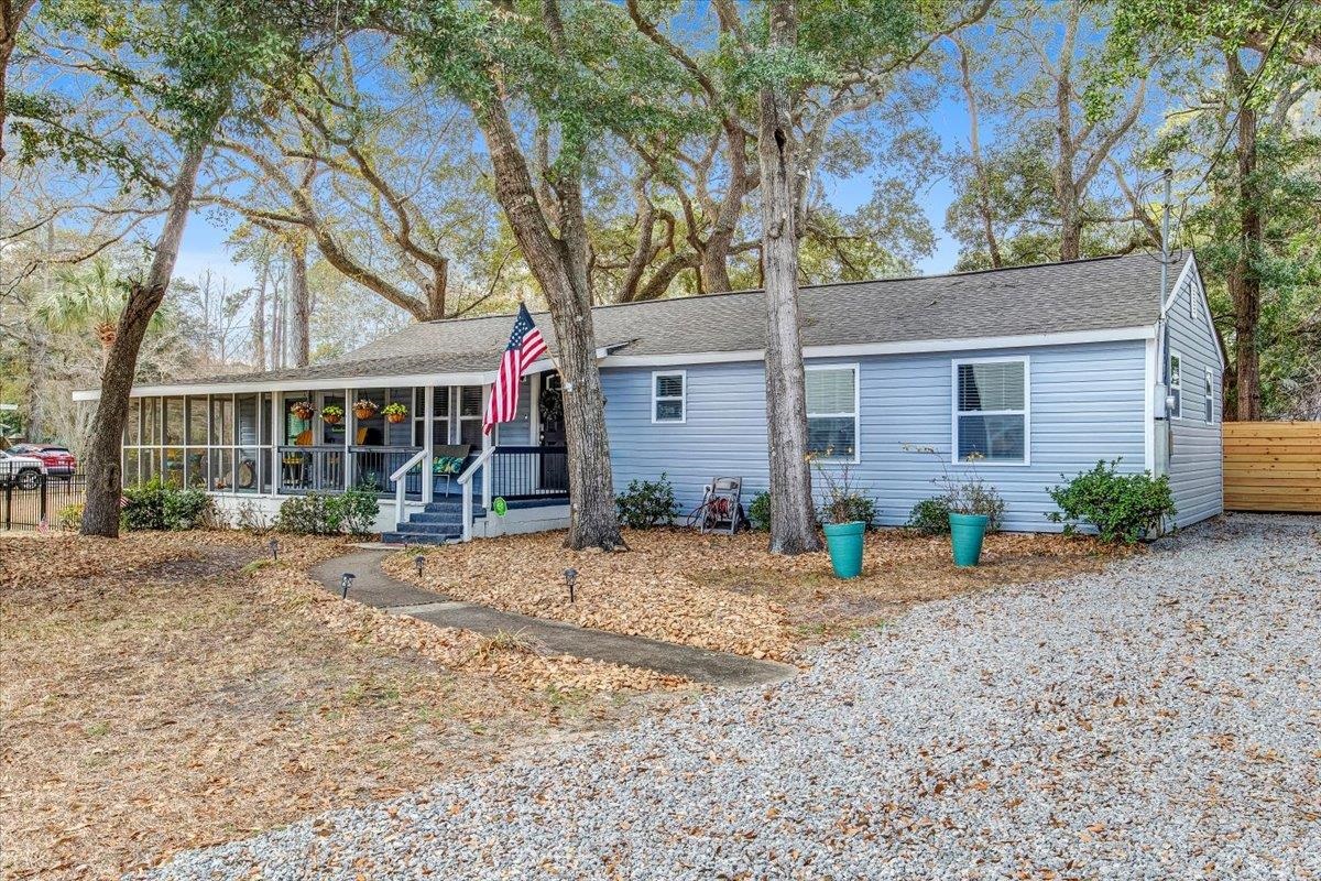 112 S Hollywood Dr. Surfside Beach, SC 29575