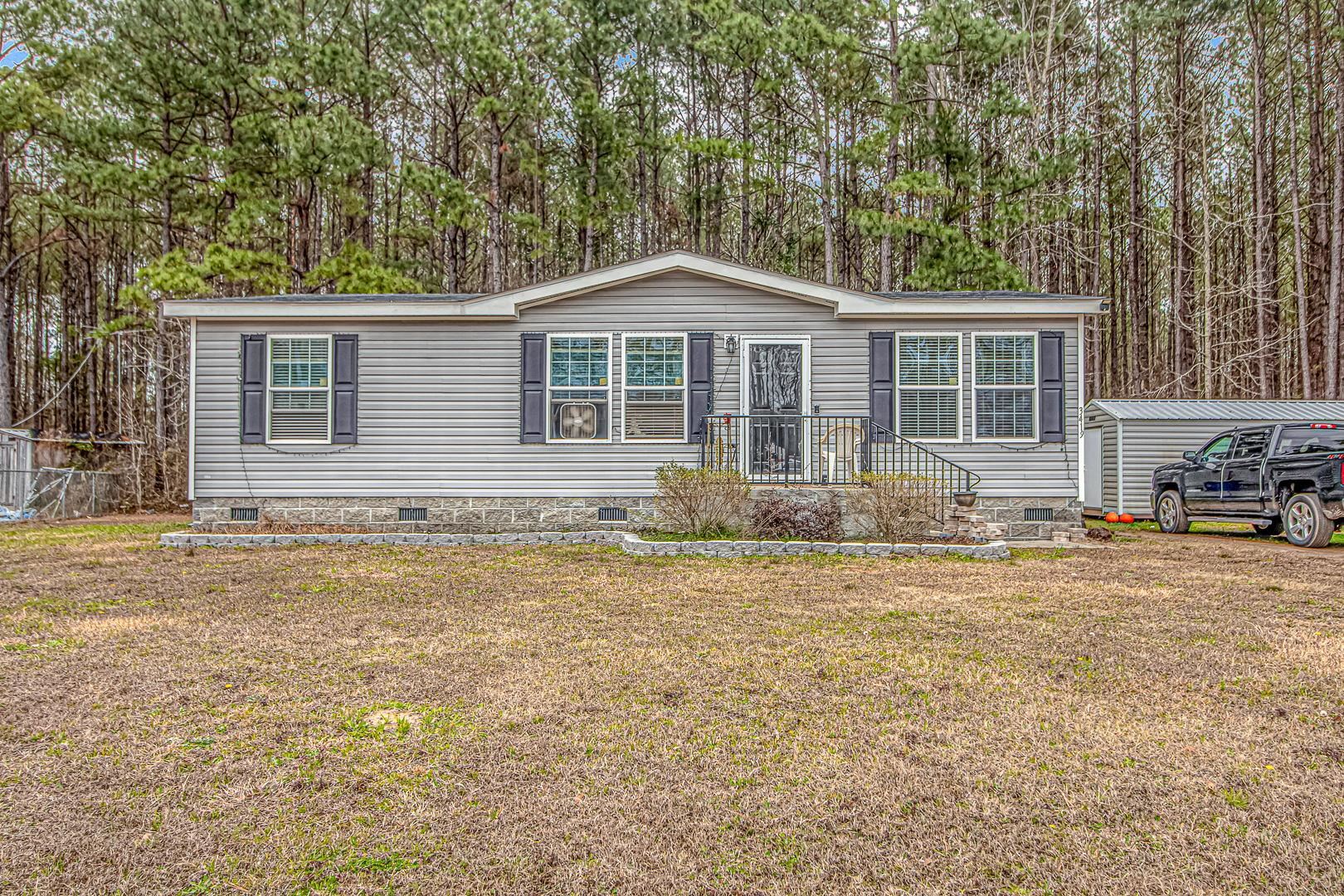 3419 Dewitt Rd. Longs, SC 29568