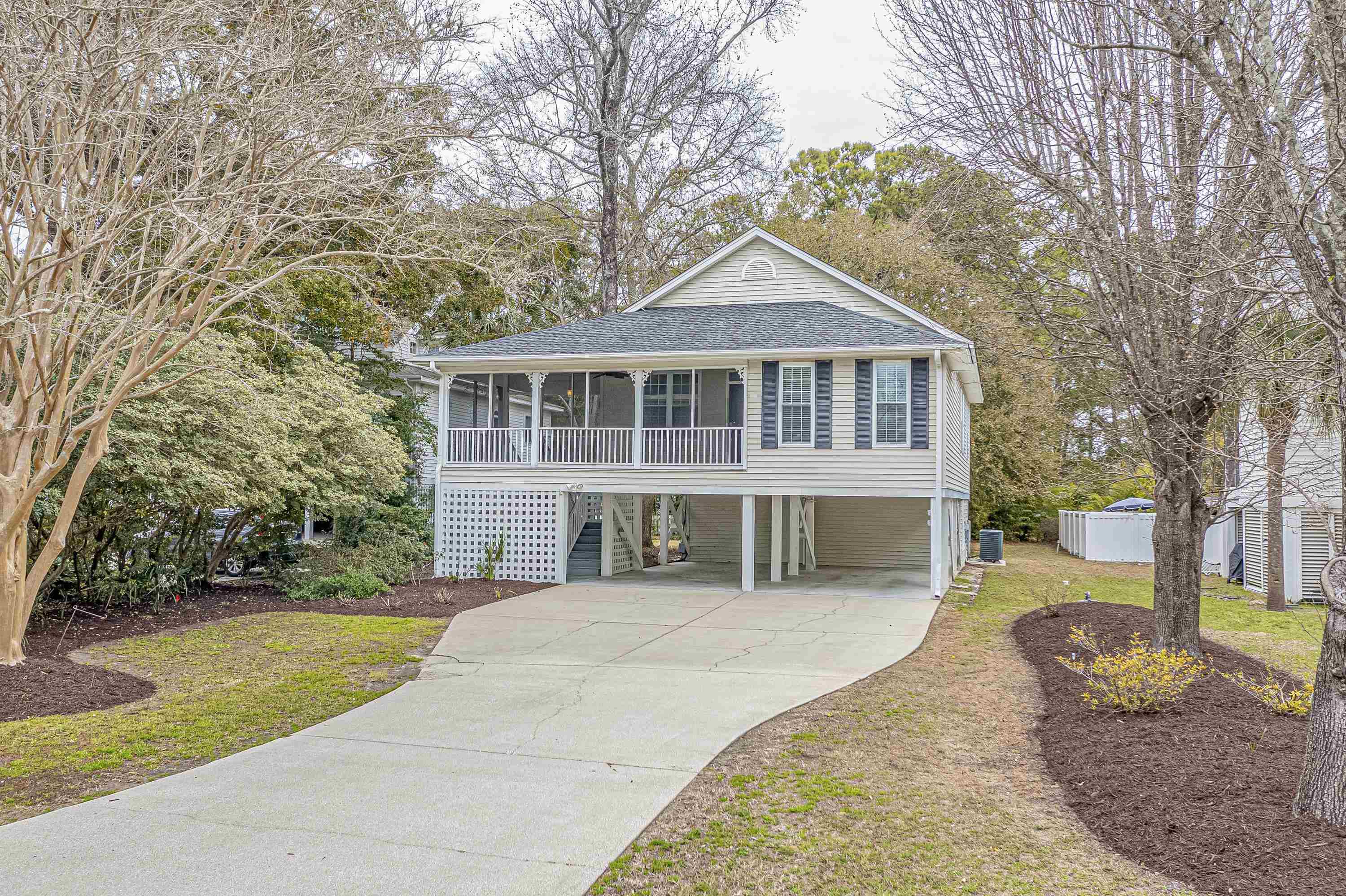 554 Hammock Ave. Murrells Inlet, SC 29576