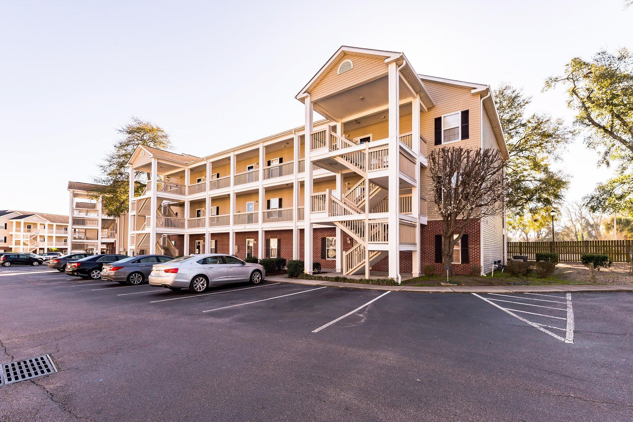 1058 Sea Mountain Hwy. Unit 2-103 North Myrtle Beach, SC 29582