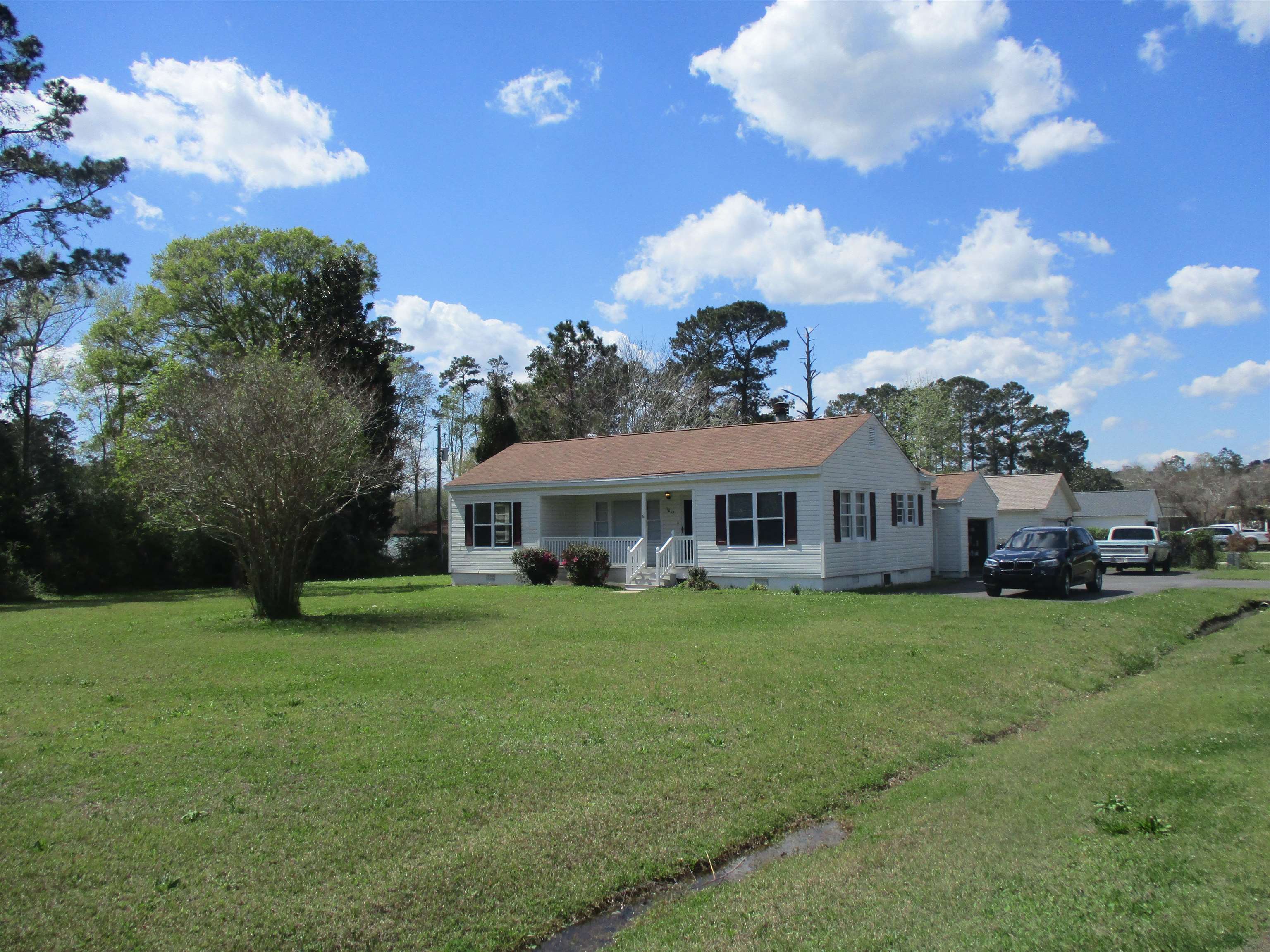 1052 Burcale Rd. Myrtle Beach, SC 29579