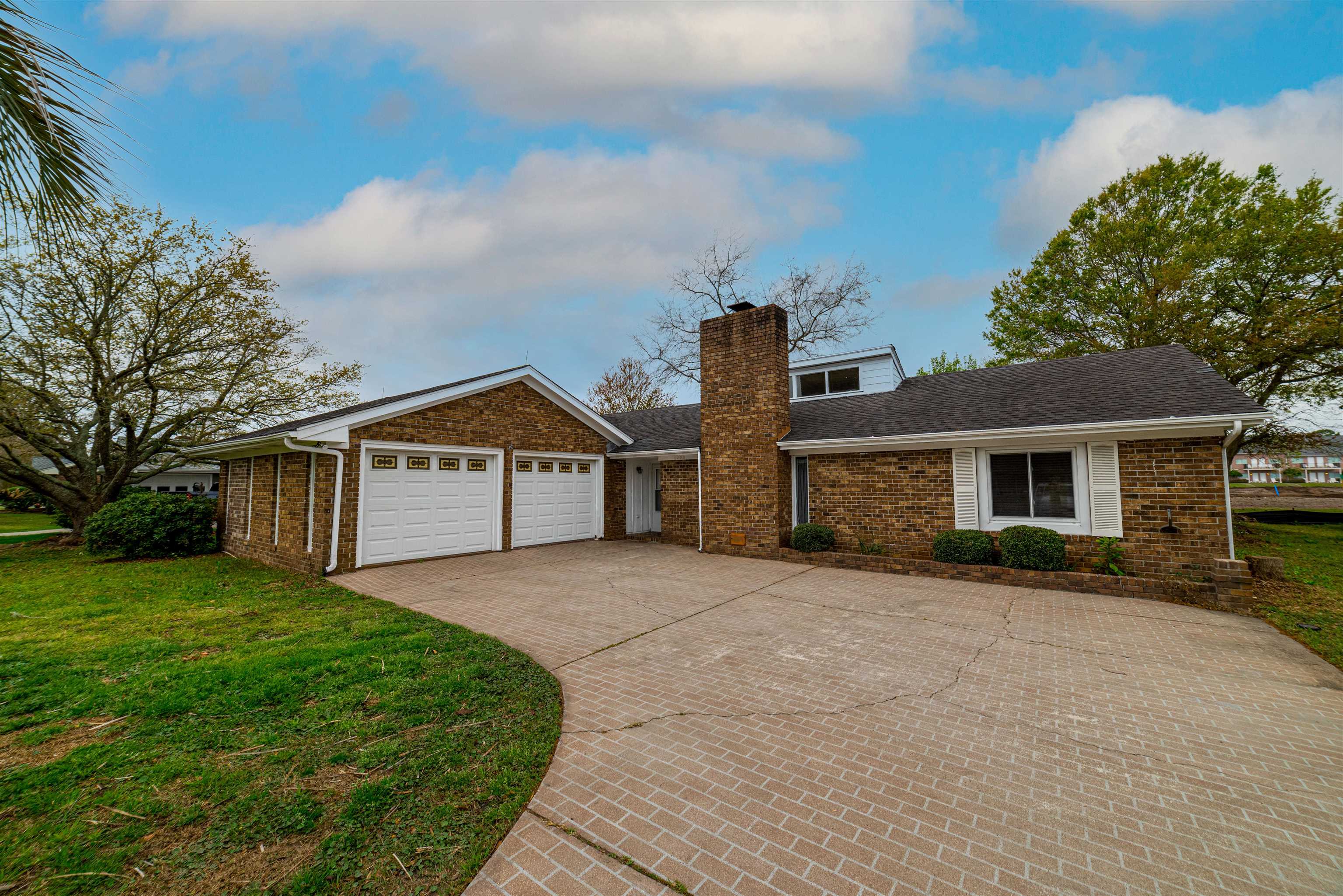 1005 Plantation Dr. Surfside Beach, SC 29575