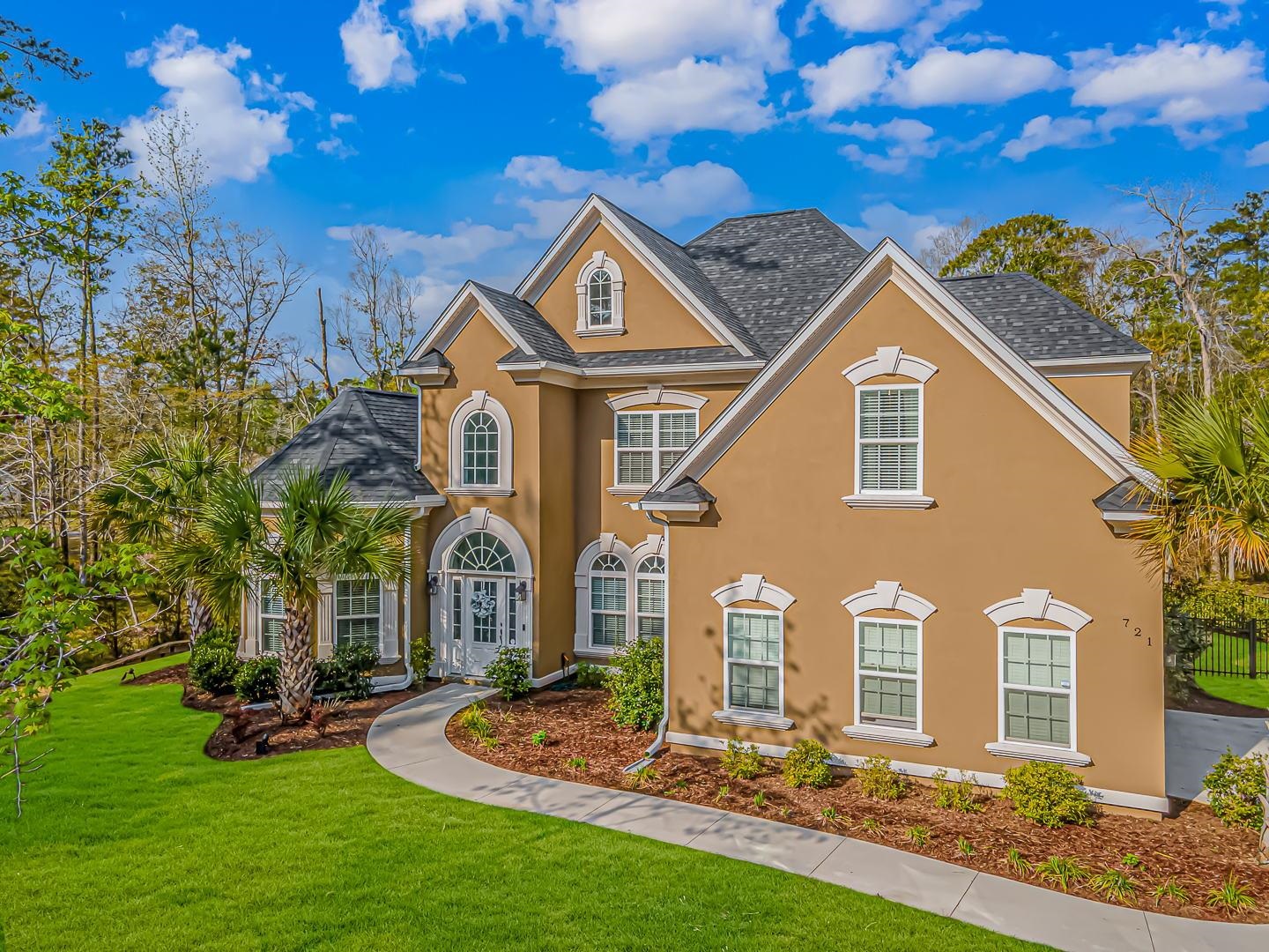 721 Mcduffie Dr. Myrtle Beach, SC 29588