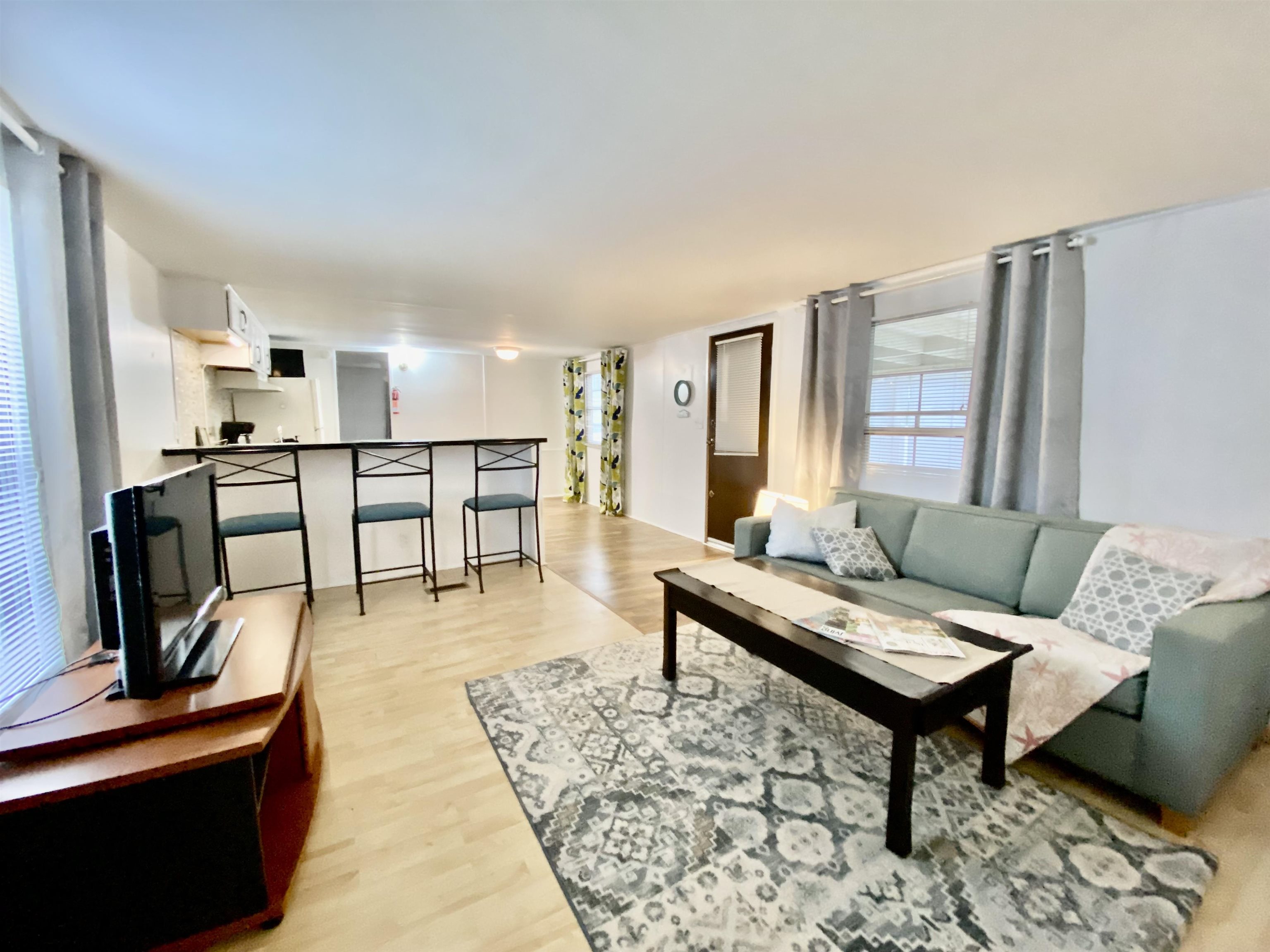 427 Cypress Ave. Murrells Inlet, SC 29576