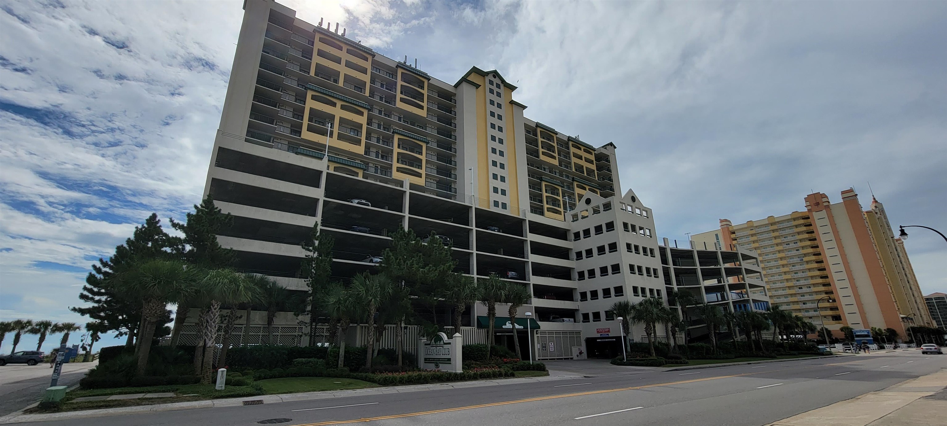 201 S Ocean Blvd. S Unit #1303 North Myrtle Beach, SC 29582
