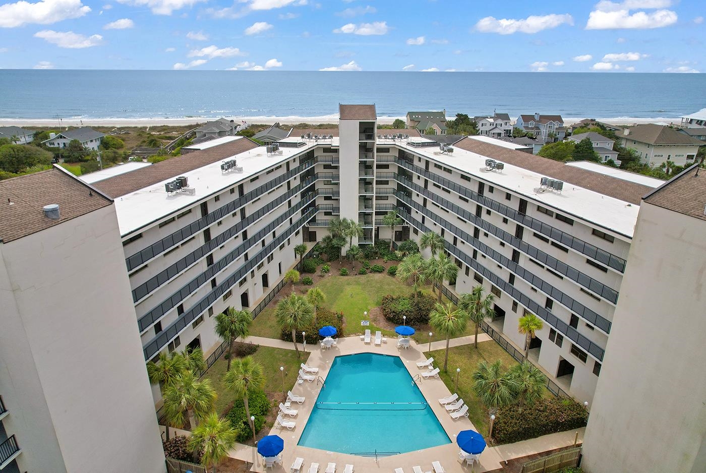 423 Parker Dr. Unit #331 Pawleys Island, SC 29585