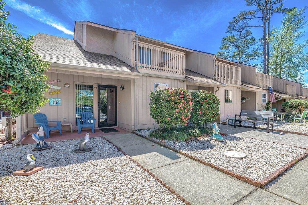 305 21st Ave. S Unit #116 Myrtle Beach, SC 29577
