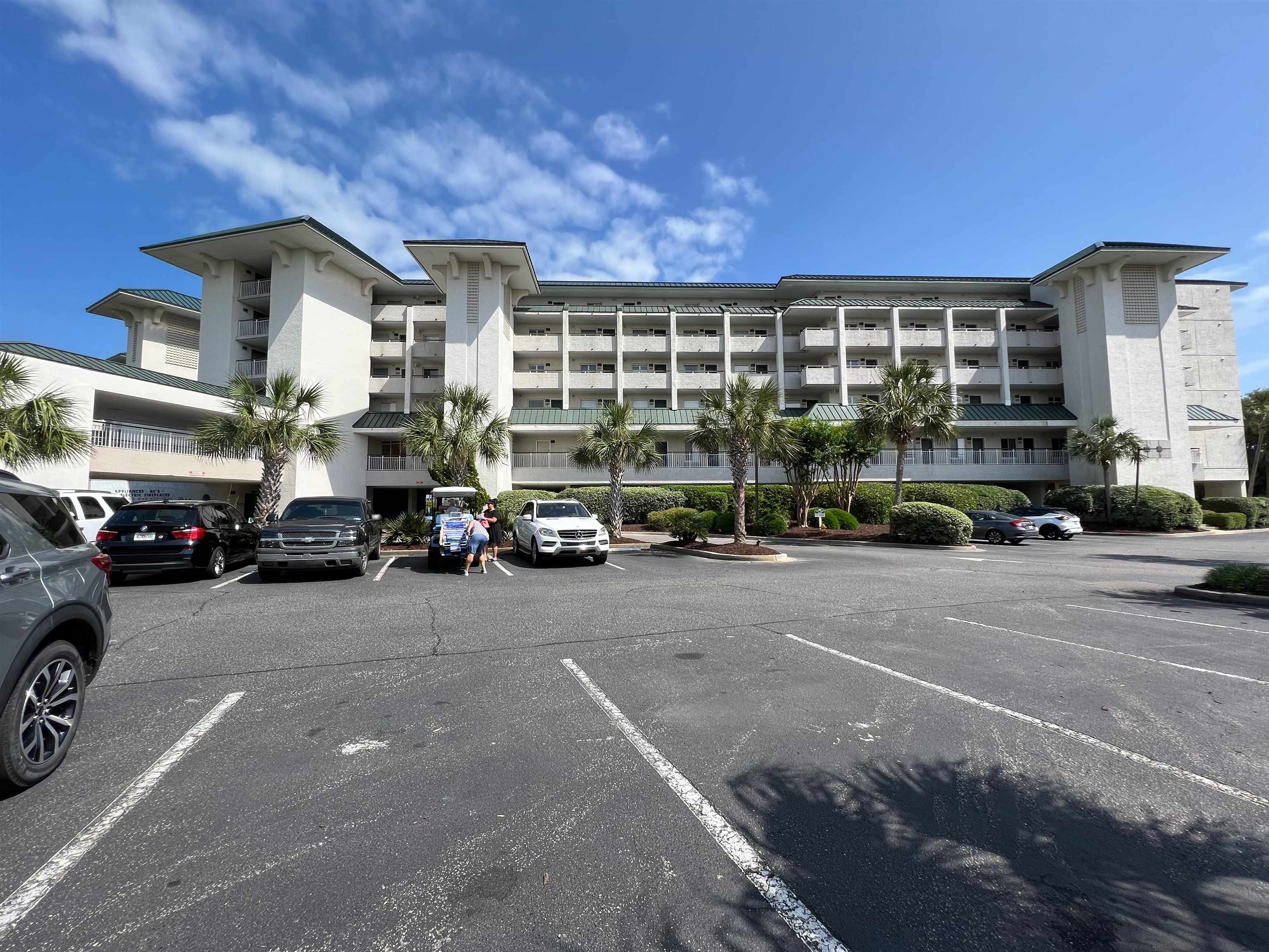 601 Retreat Beach Circle Unit #321 Pawleys Island, SC 29585