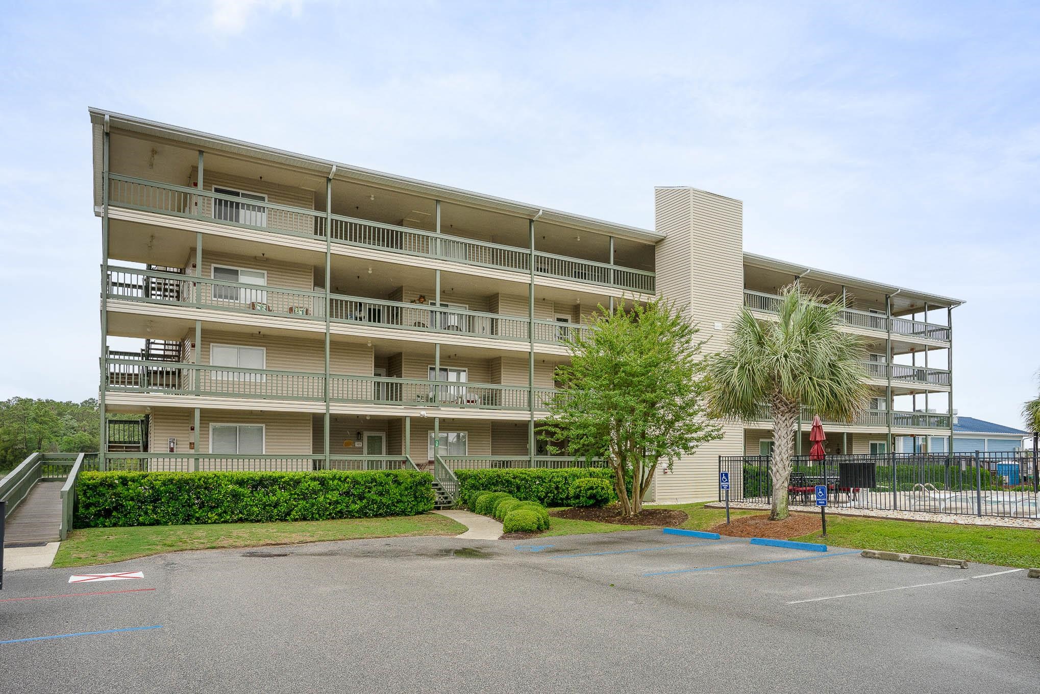 4445 Kingsport Dr. Unit #406 Little River, SC 29566