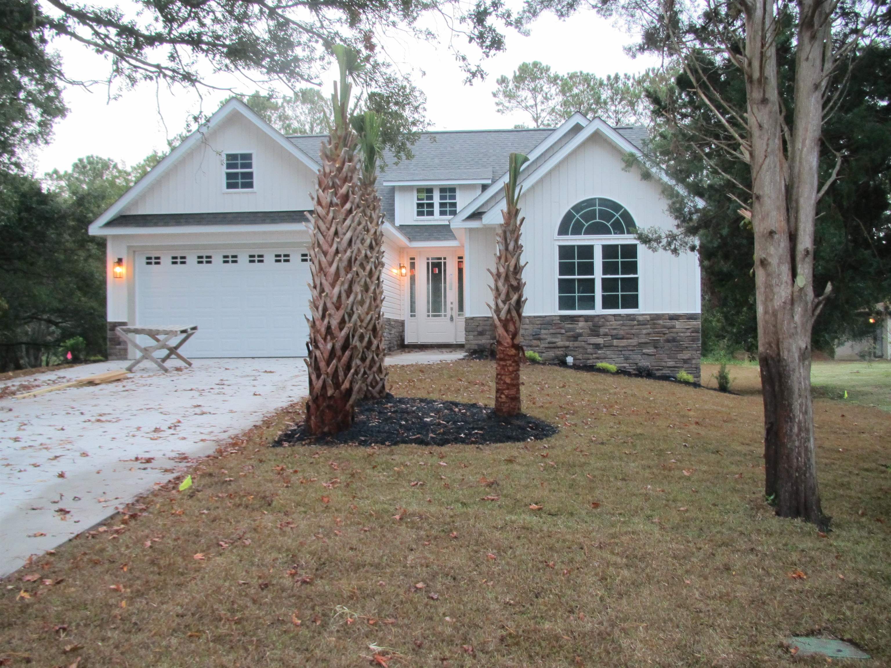 714 Charlotte Rd. Myrtle Beach, SC 29577