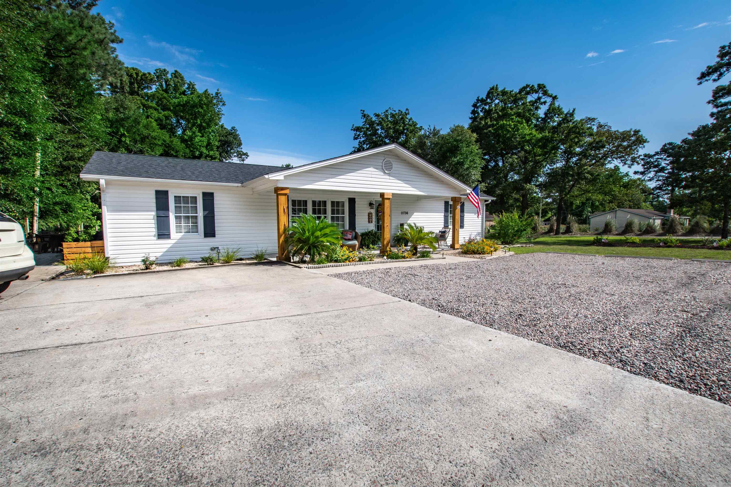 11736 Highway 90 Little River, SC 29566