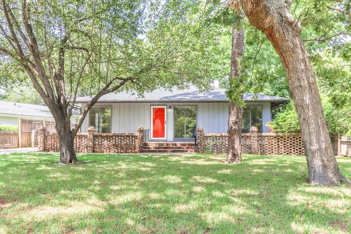 5715 Springs Ave. Myrtle Beach, SC 29577
