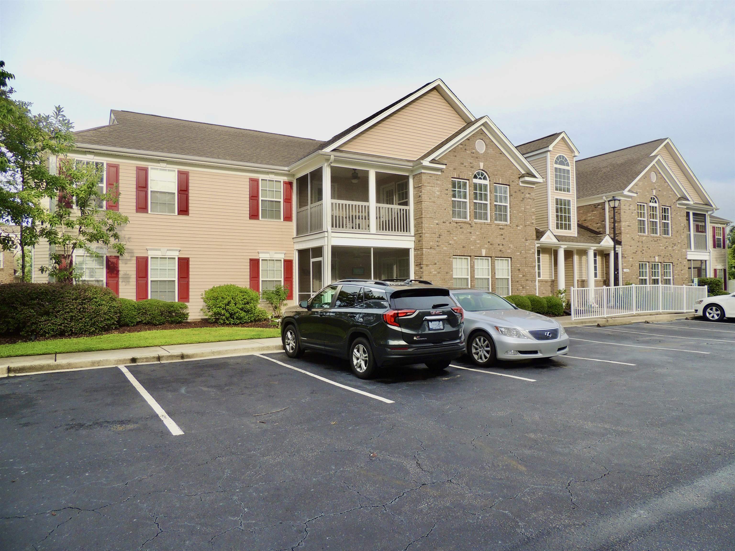 200 Vendura Ct. Unit G Murrells Inlet, SC 29576