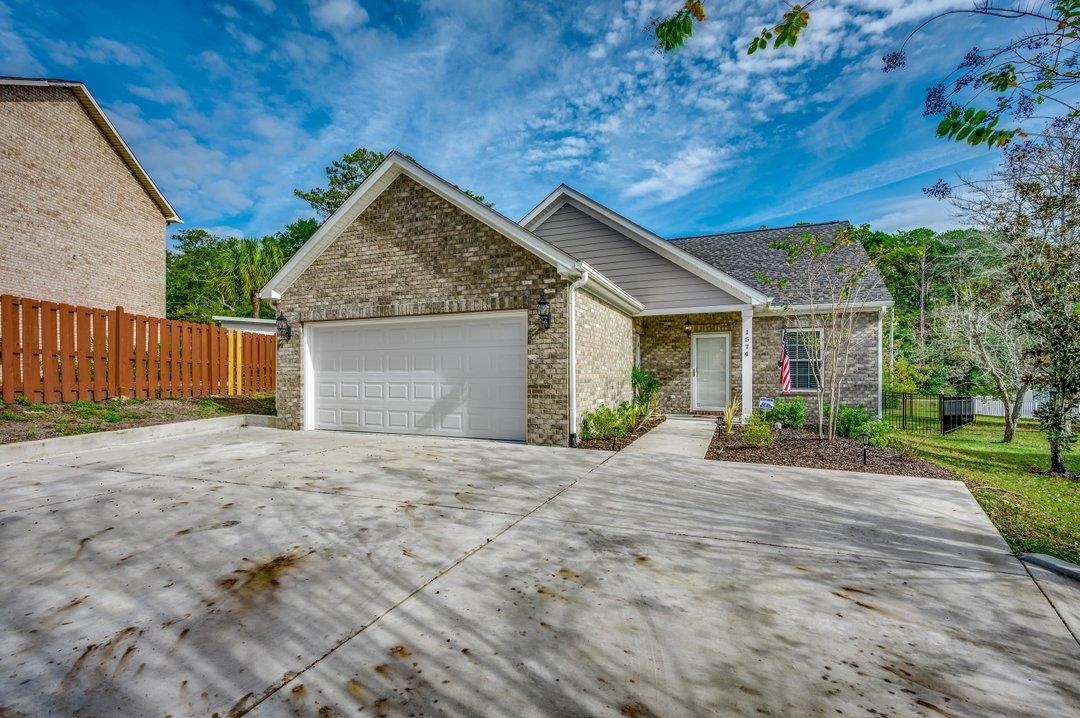 1574 Platt Dr. Little River, SC 29566