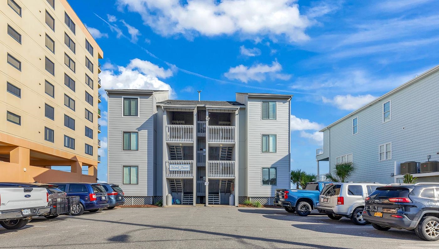 1019 S Ocean Blvd. Unit B3 North Myrtle Beach, SC 29582