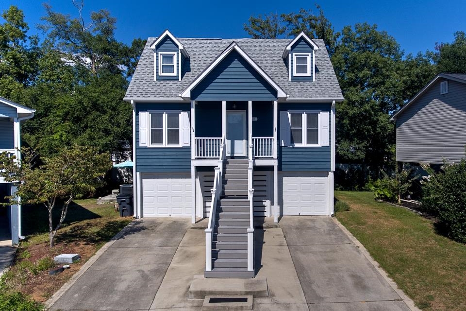 922 Salt Pl. Murrells Inlet, SC 29576