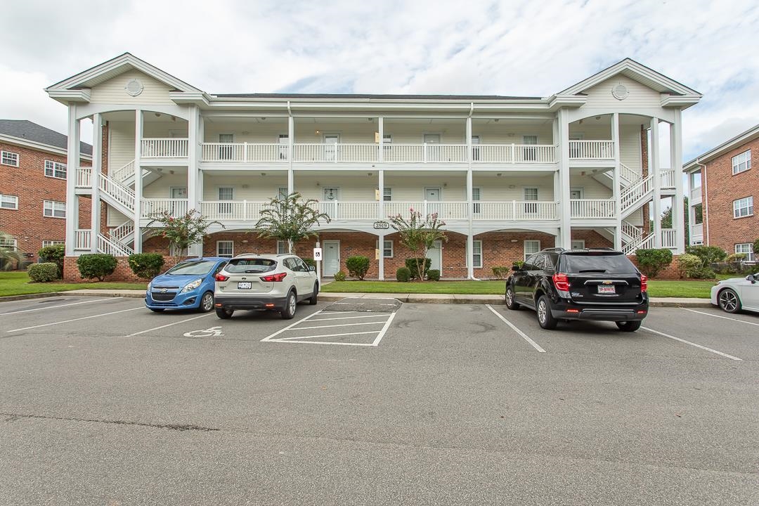 3919 Gladiola Ct. Unit #303 Myrtle Beach, SC 29588