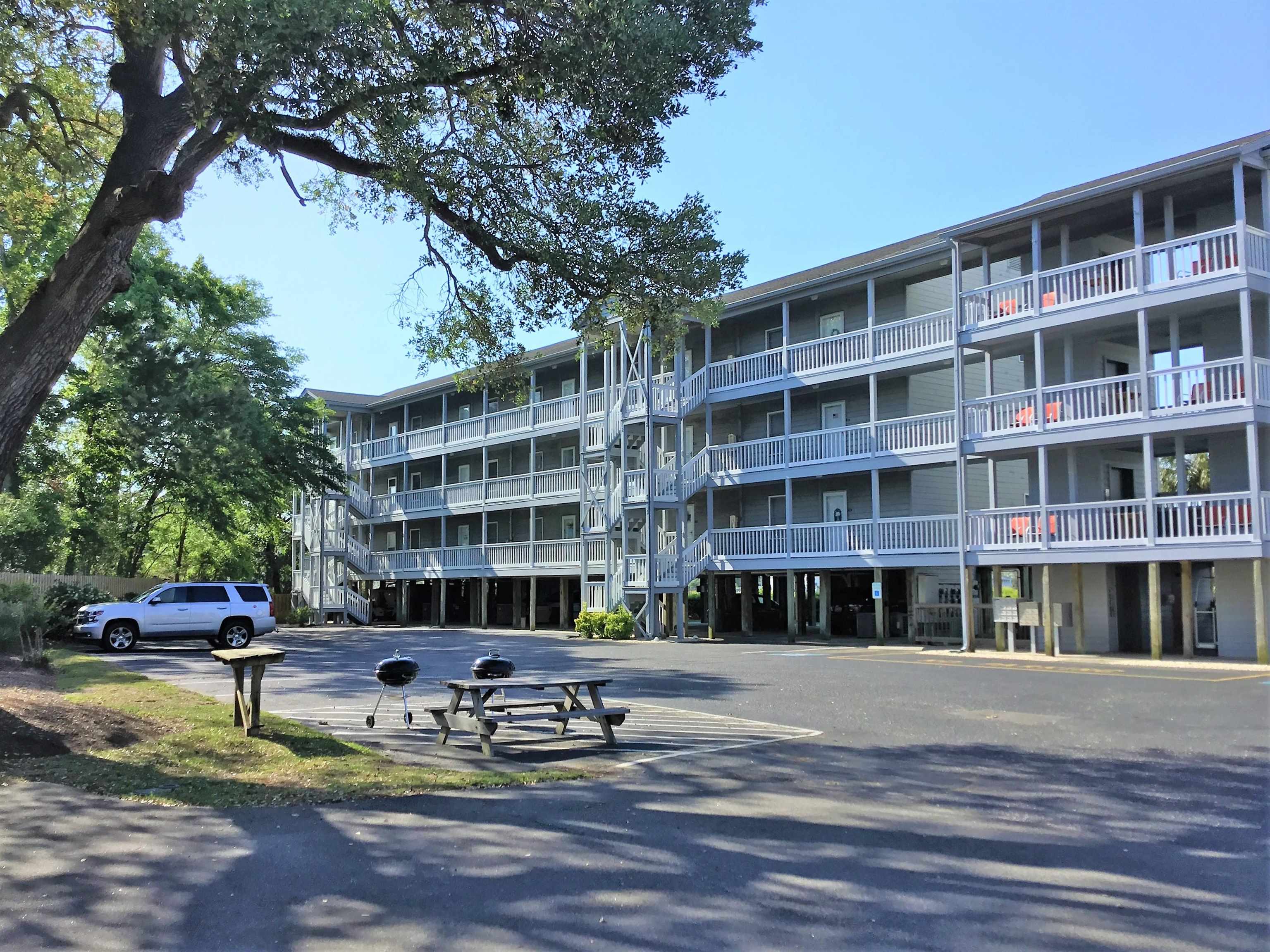 300 Marsh Dr. Unit #204 Murrells Inlet, SC 29576