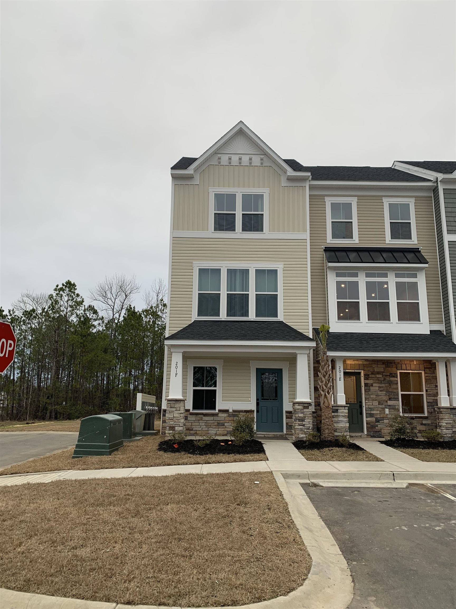 201 Yam Dr. Unit 2f Myrtle Beach, SC 29579
