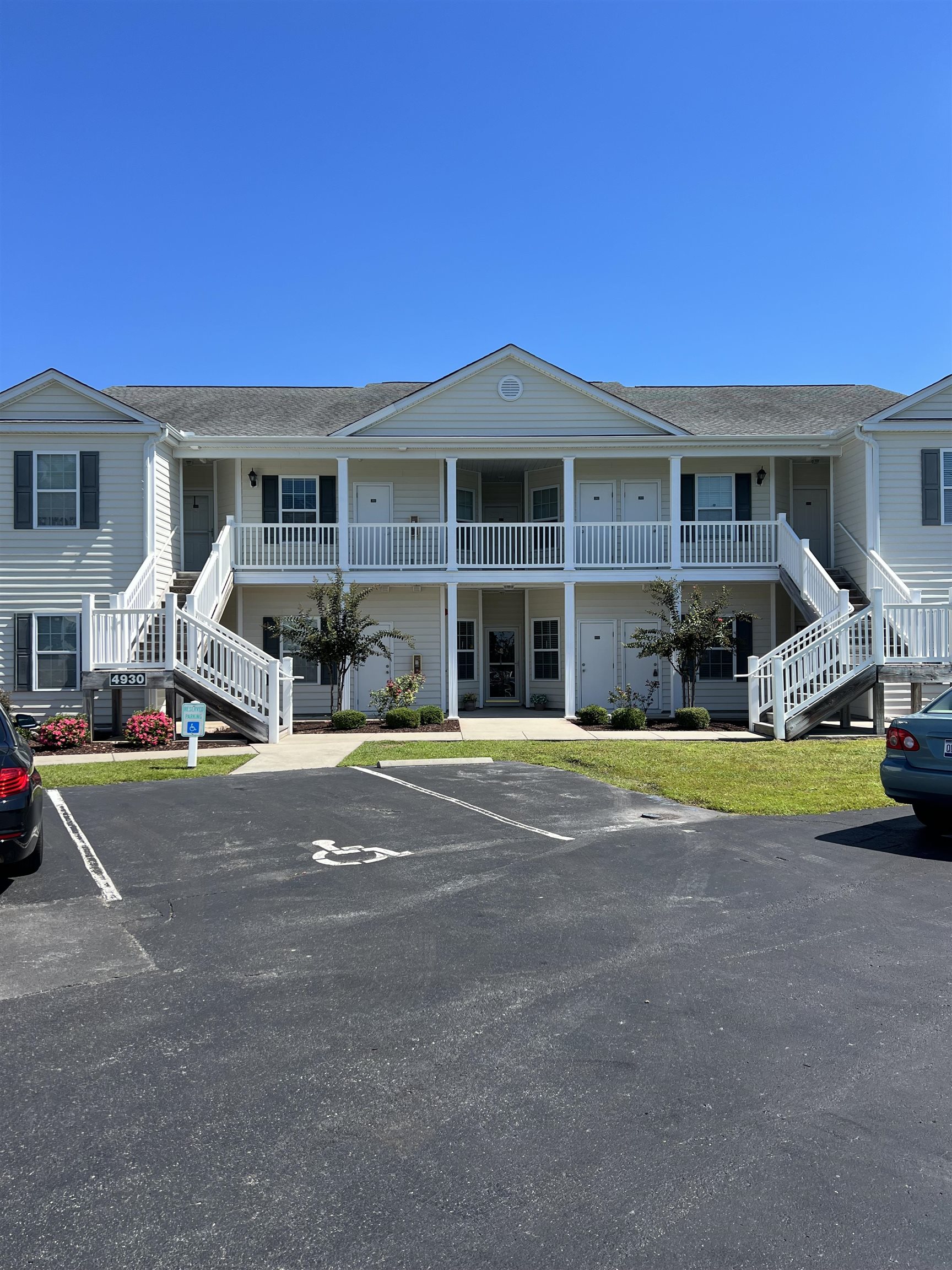 4930 Crab Pond Ct. Unit #102 Myrtle Beach, SC 29579
