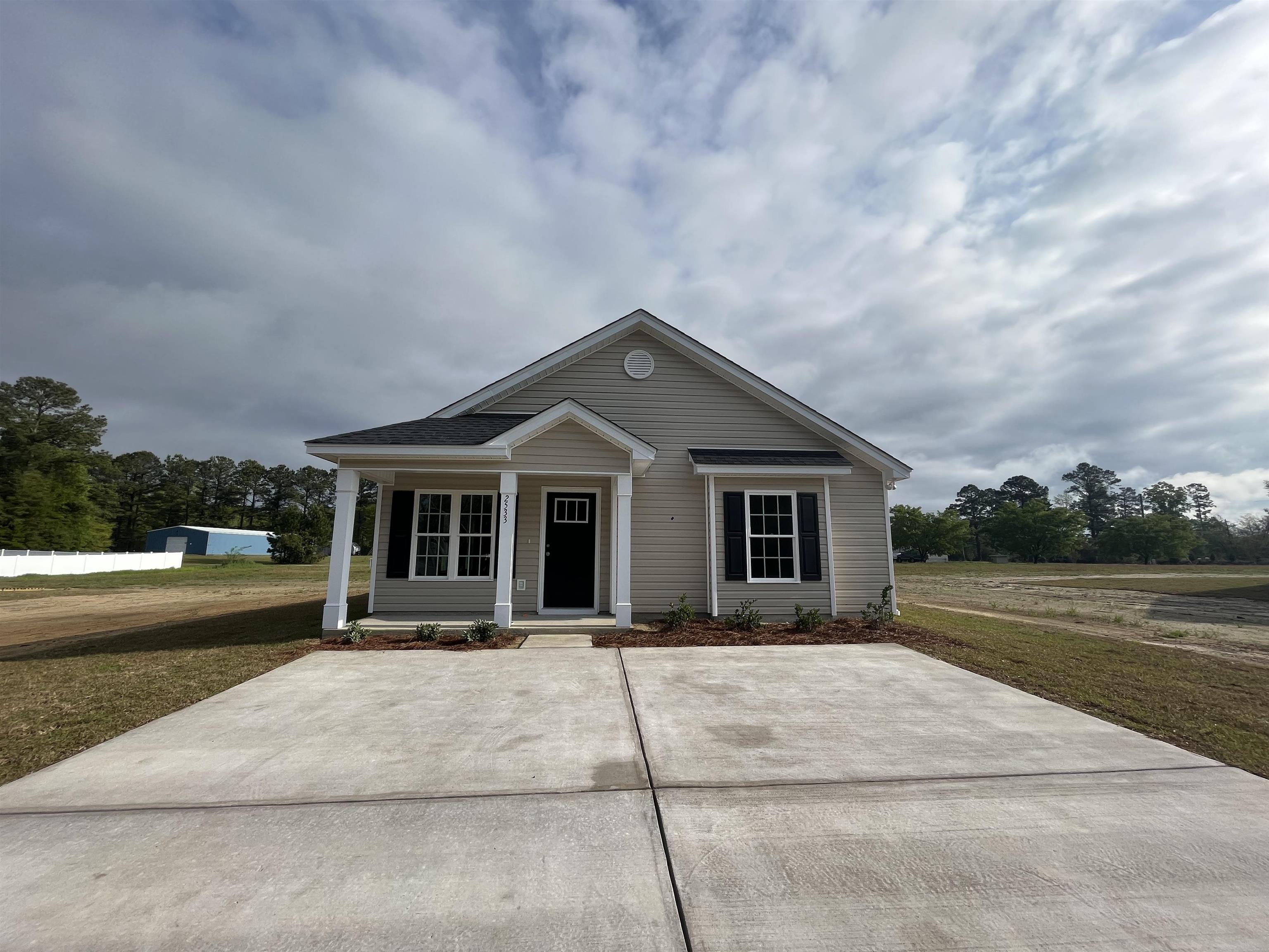 2533 Wise Rd. Conway, SC 29526