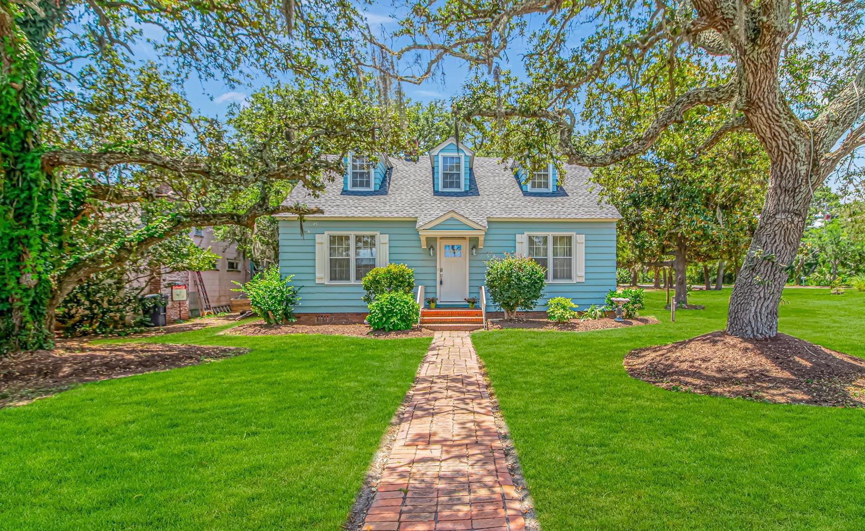 509 5th Ave. N Myrtle Beach, SC 29577