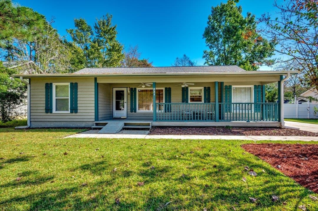 231 Manor Circle Myrtle Beach, SC 29588