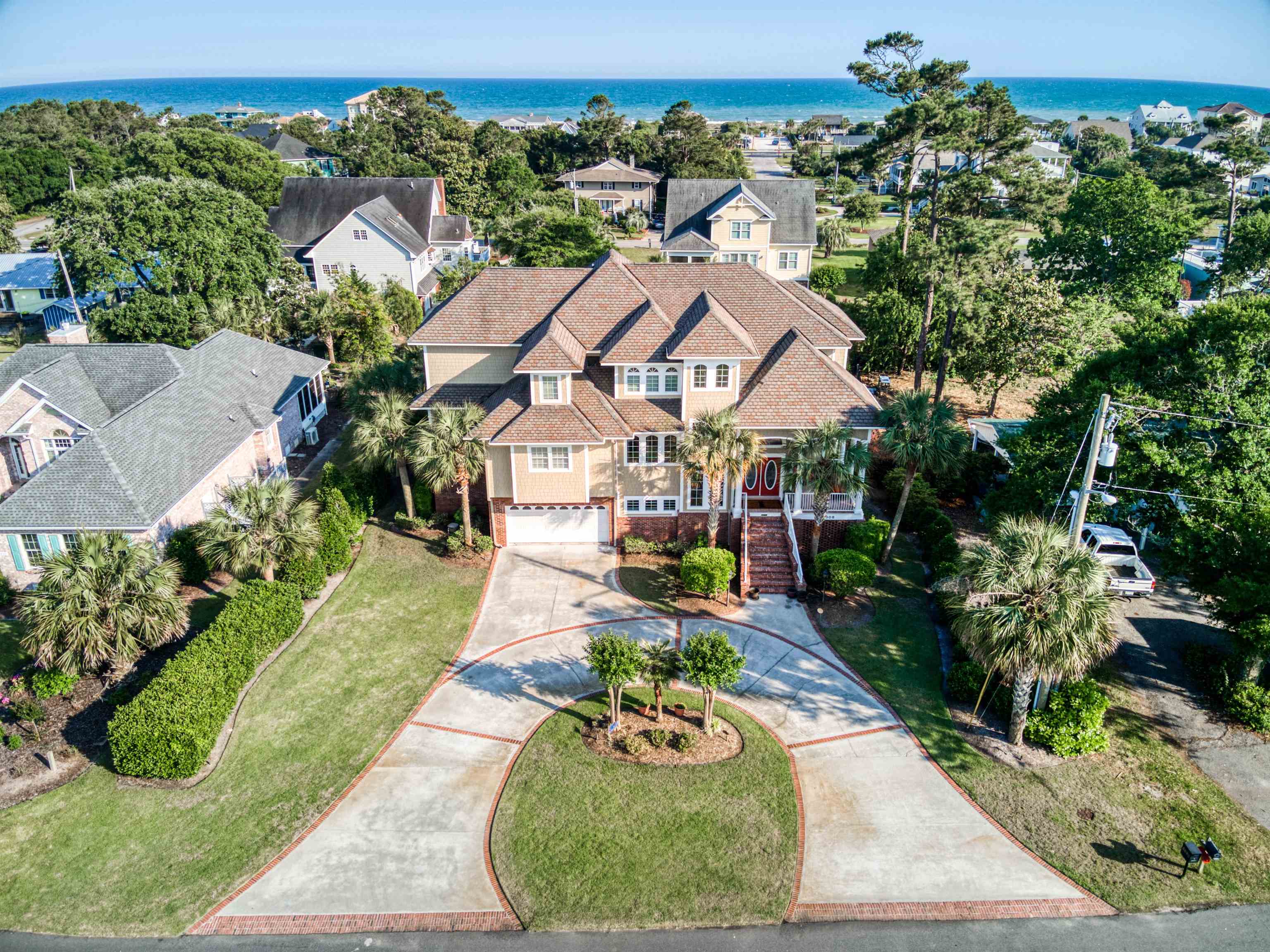 1308 Springland Ln. North Myrtle Beach, SC 29582