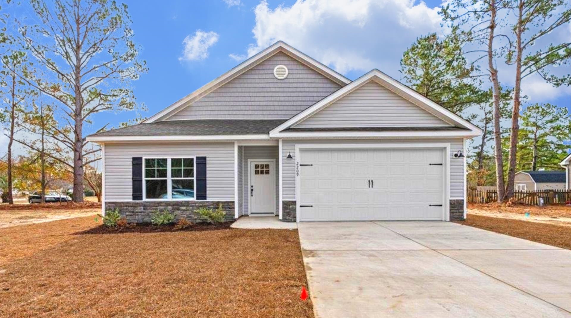 2209 Springwood Pl. Longs, SC 29568