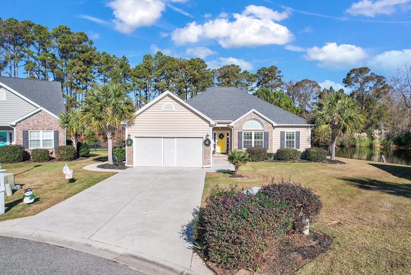 138 Bridgeway Dr. Little River, SC 29566