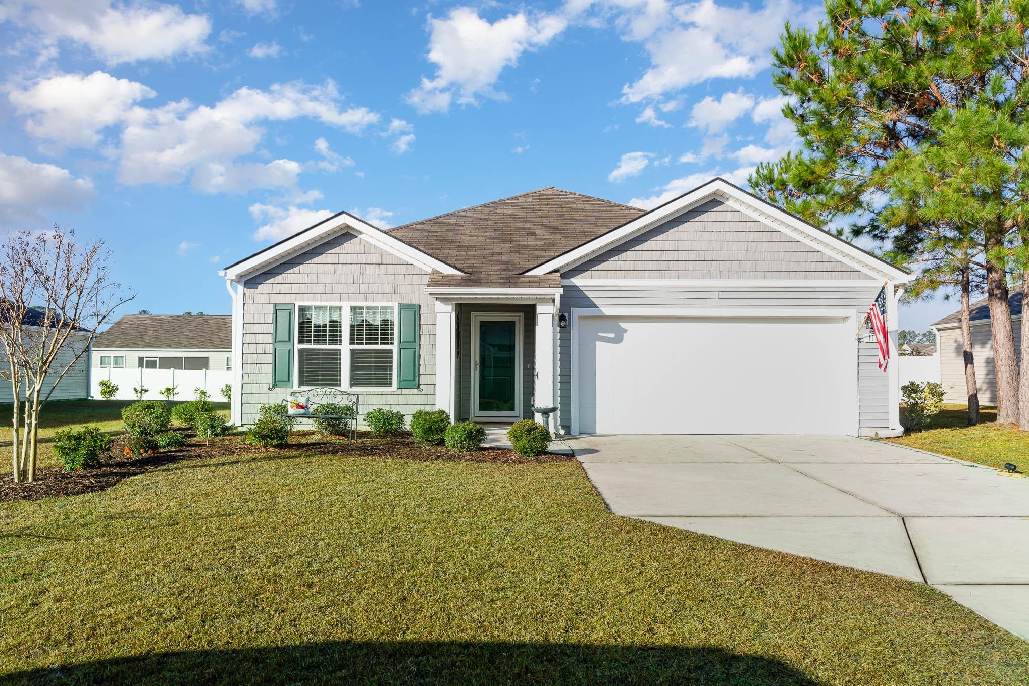 113 Oak Leaf Dr. Longs, SC 29568