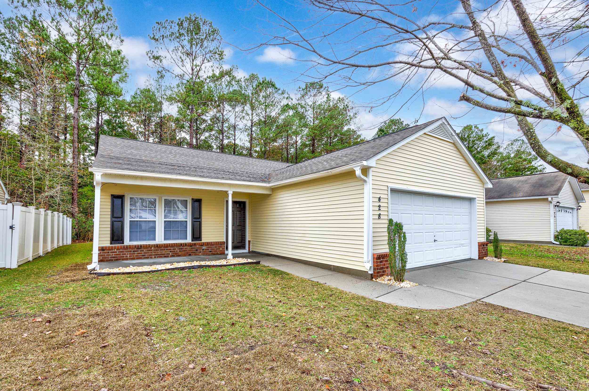 428 Bellegrove Dr. Myrtle Beach, SC 29579