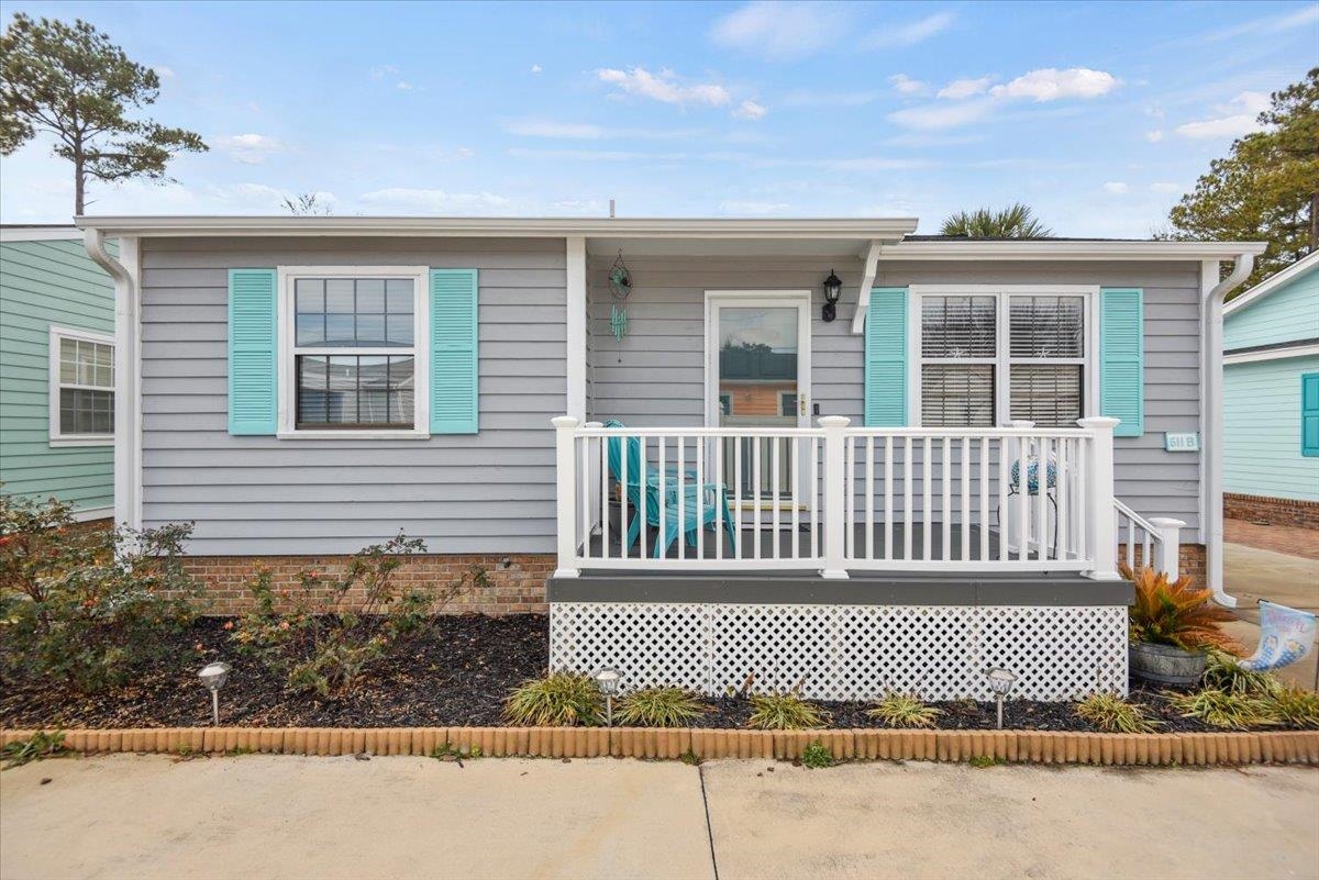 611-b S 3rd Ave. S North Myrtle Beach, SC 29582