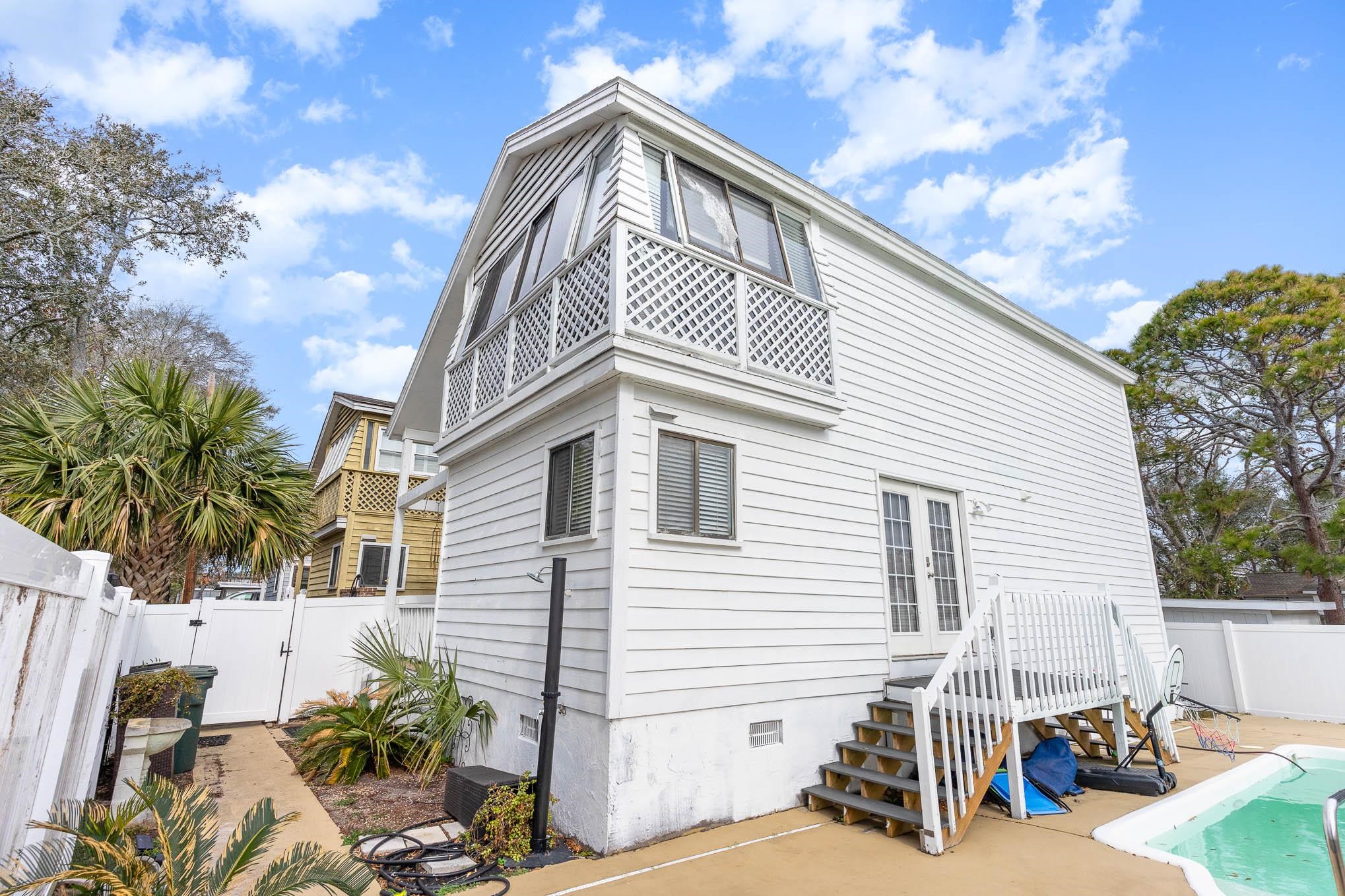 1521 Edge Dr. North Myrtle Beach, SC 29582